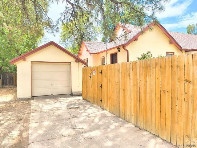 2124 West Street, Pueblo, CO 81003