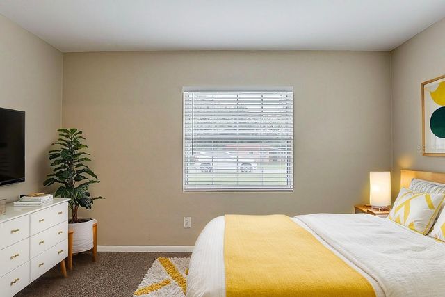 1520 S WASHINGTON AVENUE, Clearwater, FL 33756