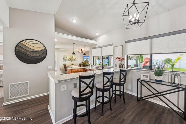 2184 AZTEC Drive W, Jacksonville, FL 32246