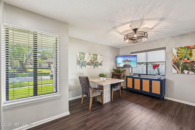 2184 AZTEC Drive W, Jacksonville, FL 32246