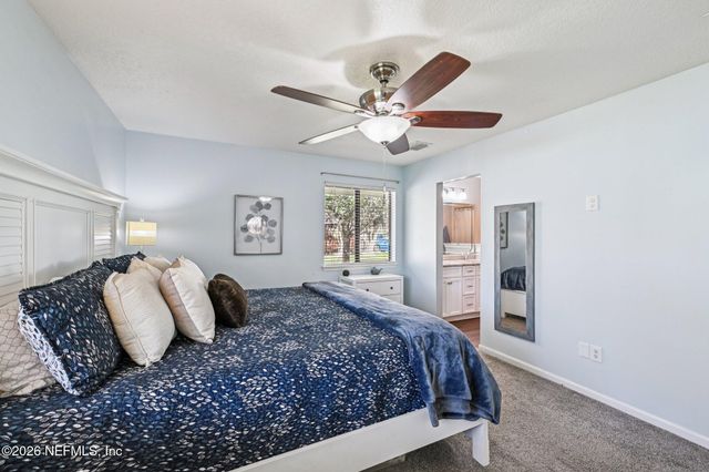 2184 AZTEC Drive W, Jacksonville, FL 32246