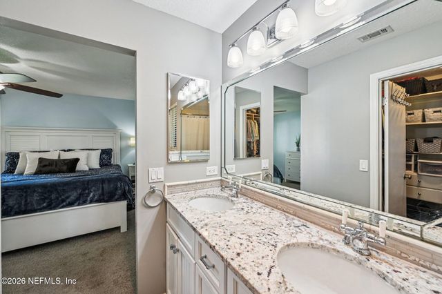 2184 AZTEC Drive W, Jacksonville, FL 32246