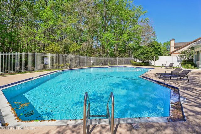 2184 AZTEC Drive W, Jacksonville, FL 32246