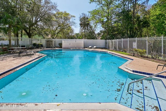 2184 AZTEC Drive W, Jacksonville, FL 32246