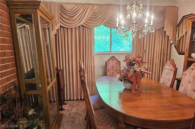 2980 Bauker Lane, Youngstown, OH 44505
