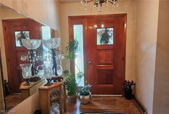 2980 Bauker Lane, Youngstown, OH 44505