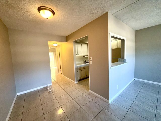 166 Sussex I, West Palm Beach, FL 33417