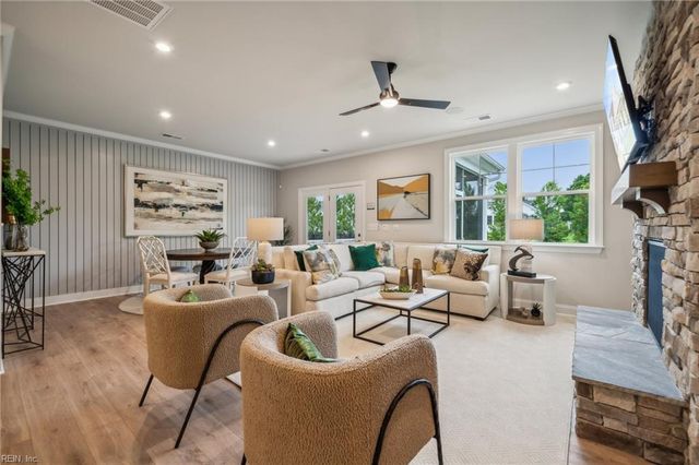 1310 Wharf Hill DR, Smithfield, VA 23430