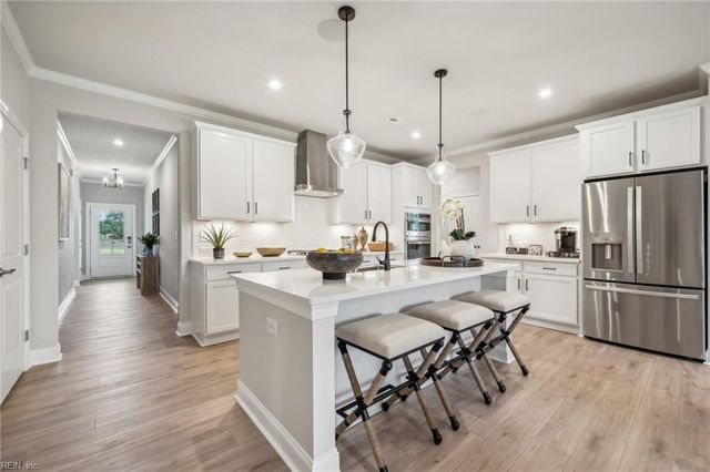 1310 Wharf Hill DR, Smithfield, VA 23430