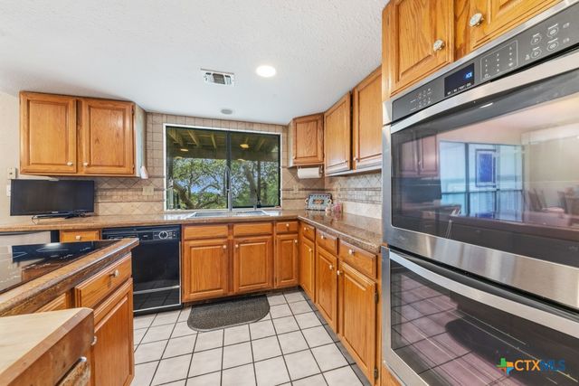 8017 Kenilworth Boulevard, Spring Branch, TX 78070