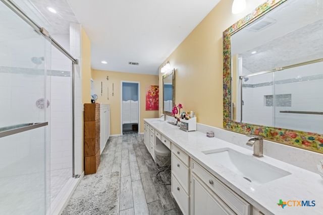 8017 Kenilworth Boulevard, Spring Branch, TX 78070
