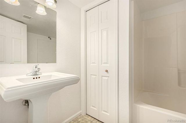 5275 W 9th Street Drive, Greeley, CO 80634