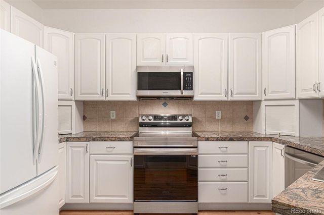 5275 W 9th Street Drive, Greeley, CO 80634