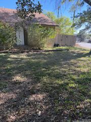 12200 RIDGE CROWN ST, San Antonio, TX 78247