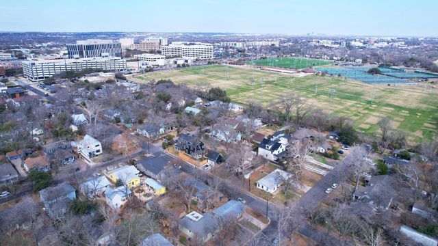 4530 Avenue D A, Austin, TX 78751