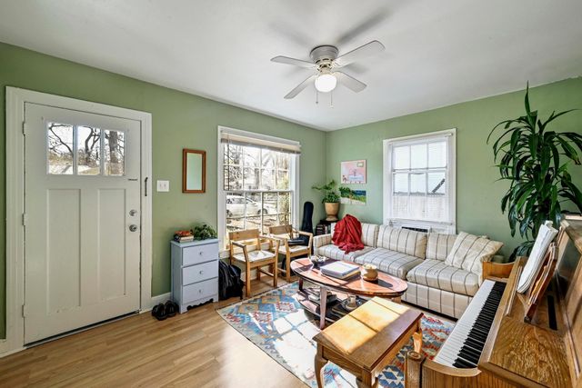 4530 Avenue D A, Austin, TX 78751
