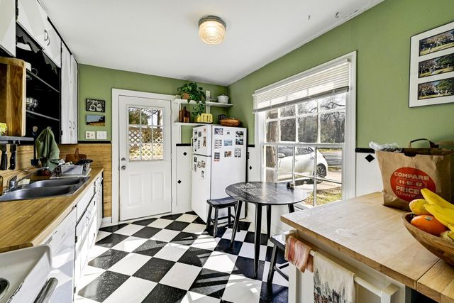 4530 Avenue D A, Austin, TX 78751