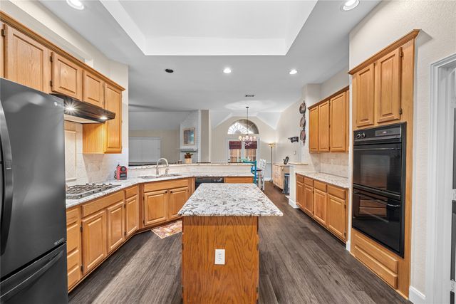 1825 Walters Drive, Plano, TX 75023