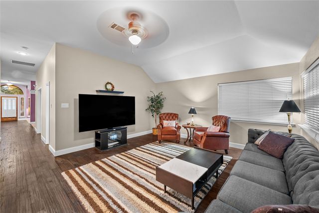 1825 Walters Drive, Plano, TX 75023