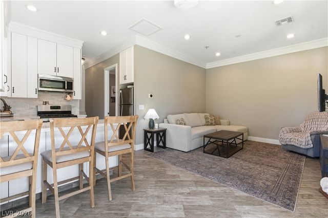 7740 West Rosada Way, Las Vegas, NV 89149