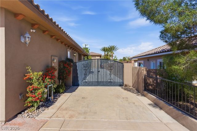 7740 West Rosada Way, Las Vegas, NV 89149