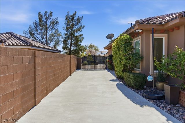 7740 West Rosada Way, Las Vegas, NV 89149