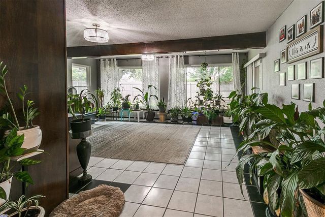 100 Three Oaks Drive, Midwest City, OK 73130