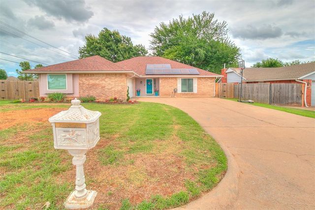 100 Three Oaks Drive, Midwest City, OK 73130