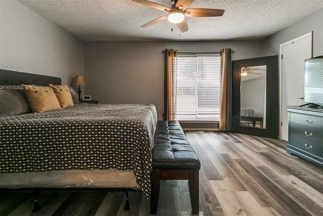 100 Three Oaks Drive, Midwest City, OK 73130