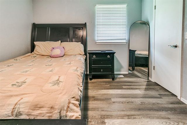 100 Three Oaks Drive, Midwest City, OK 73130