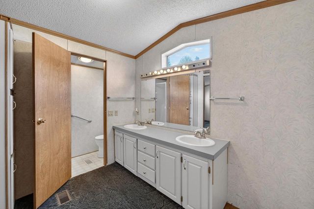 7110 Frenchtown Road, Belleville, WI 53508