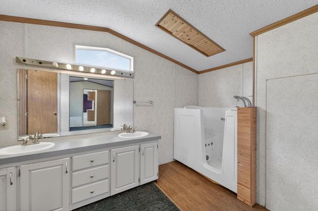 7110 Frenchtown Road, Belleville, WI 53508