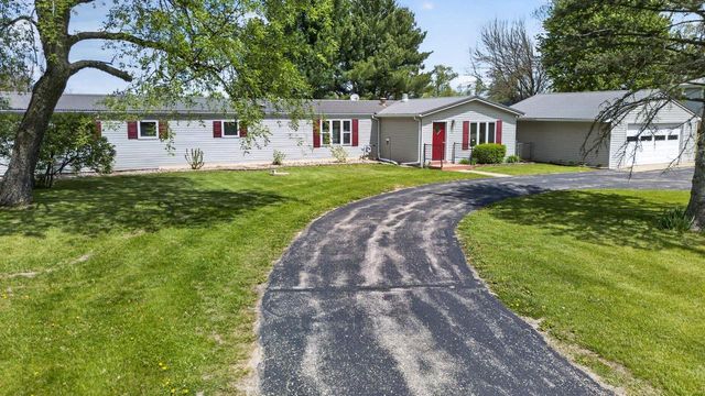 7110 Frenchtown Road, Belleville, WI 53508