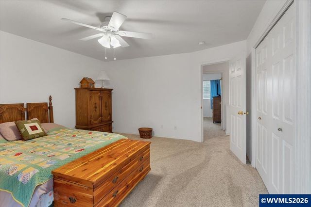 468 Harris Ln, Oregon City, OR 97045