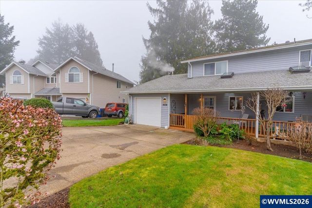 468 Harris Ln, Oregon City, OR 97045