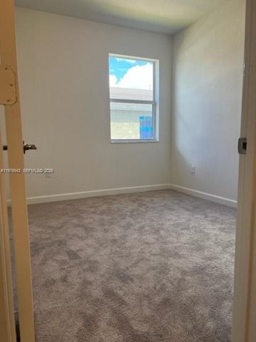 2608 SE 11th St 2608, Homestead, FL 33035