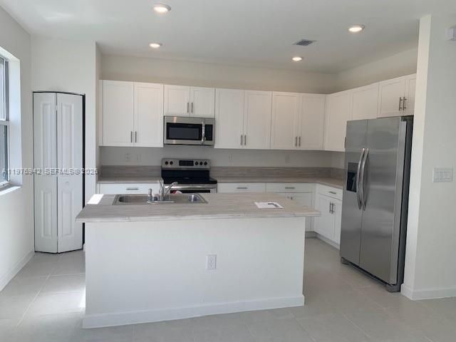 2608 SE 11th St 2608, Homestead, FL 33035