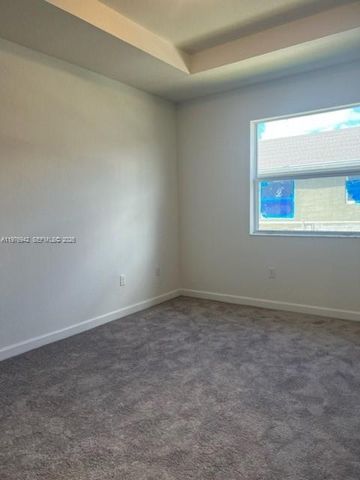 2608 SE 11th St 2608, Homestead, FL 33035