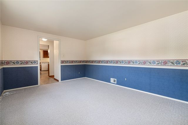 1001 Centergate Drive, Bethel Park, PA 15102