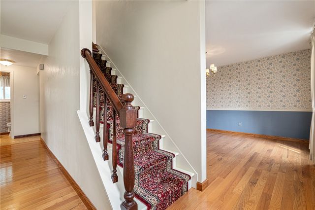 1001 Centergate Drive, Bethel Park, PA 15102
