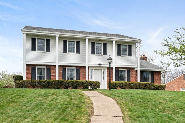 1001 Centergate Drive, Bethel Park, PA 15102