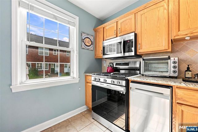 283 Elmwood Avenue A, Maplewood, NJ 07040
