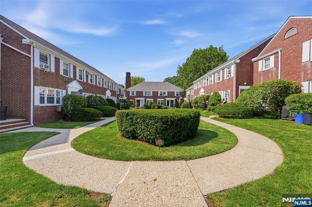 283 Elmwood Avenue A, Maplewood, NJ 07040