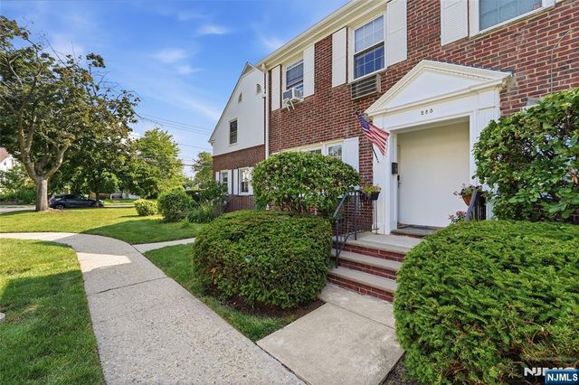 283 Elmwood Avenue A, Maplewood, NJ 07040