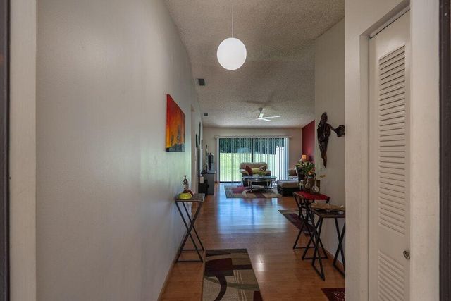 1 Afton Place, Boynton Beach, FL 33426