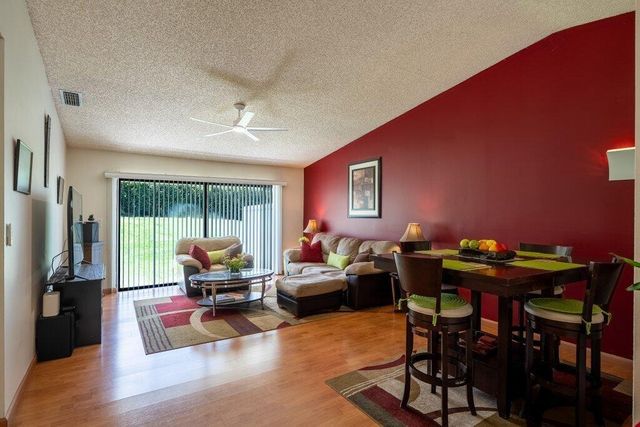 1 Afton Place, Boynton Beach, FL 33426