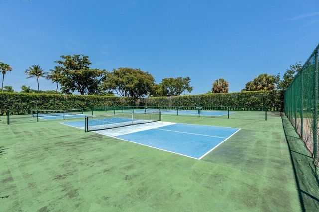 1 Afton Place, Boynton Beach, FL 33426