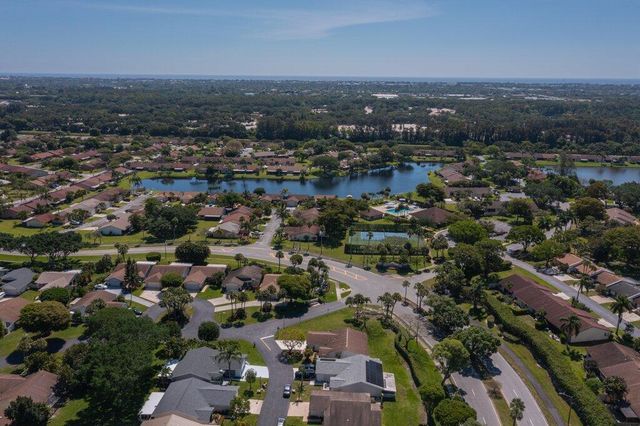 1 Afton Place, Boynton Beach, FL 33426