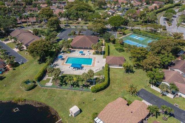 1 Afton Place, Boynton Beach, FL 33426