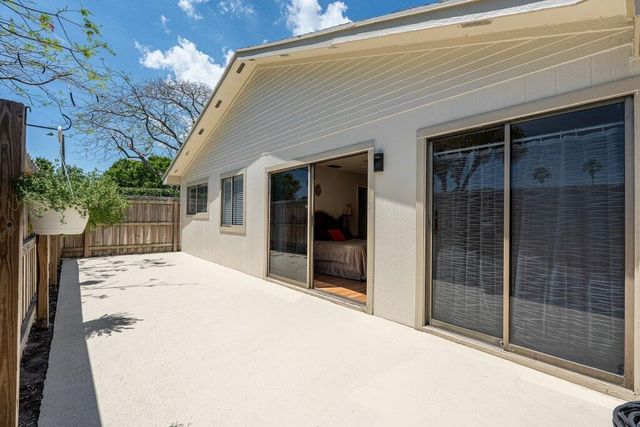 1 Afton Place, Boynton Beach, FL 33426